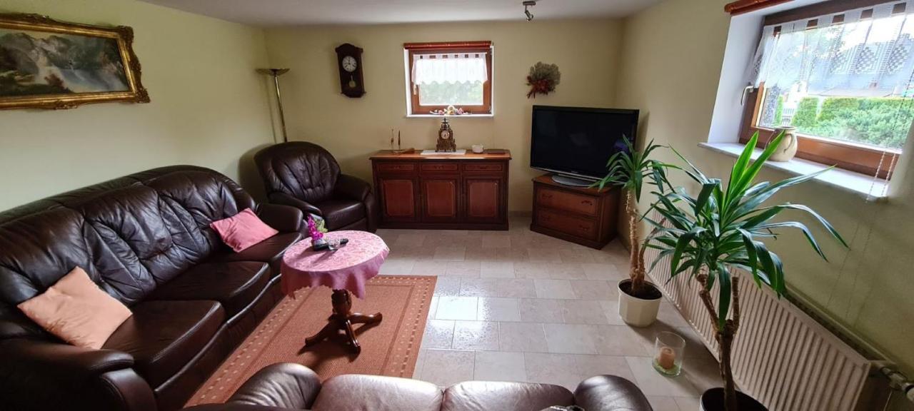 Ferienwohnung Fleischer Langenwetzendorf Εξωτερικό φωτογραφία